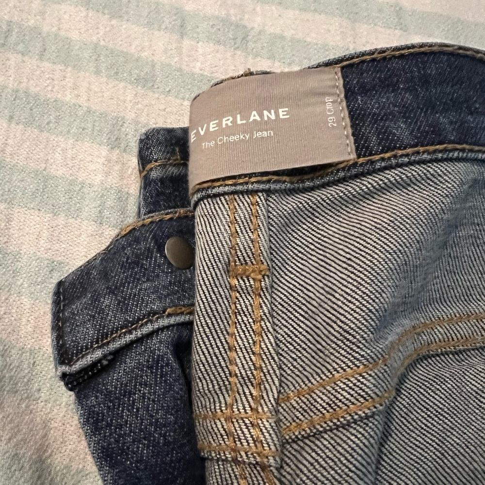 Everlane Cheeky crop jeans in EUC!